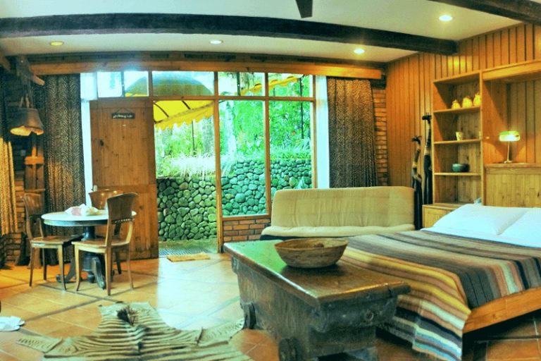 African Suite pinewood lodge puncak The Carpenter Outdoor african-suite-pinewood-lodge-puncak-the-carpenter-outdoor