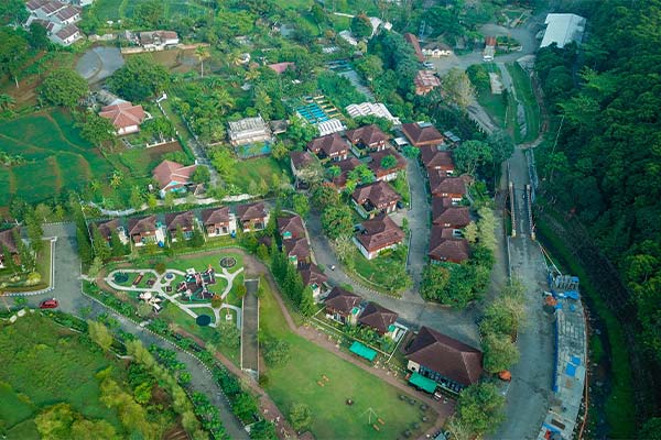 https://www.thecarpenteroutdoor.com/wp-content/uploads/2024/04/lokasi-outbound-puncak.jpg