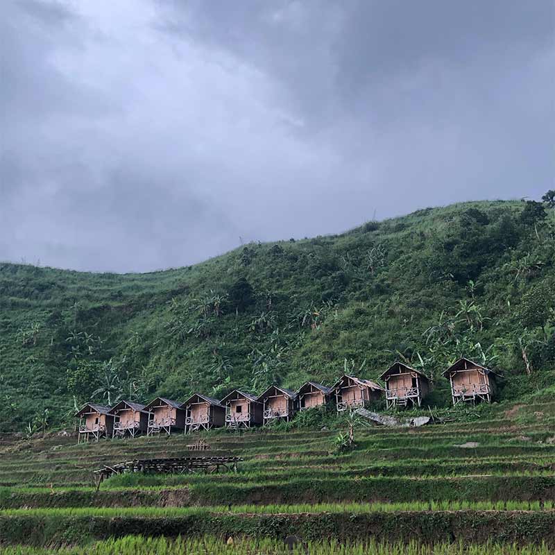 Saung-Sangkuriang-Leuwi-Asih