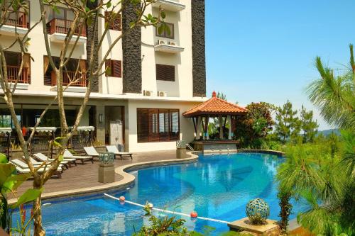 Outbound The Grand Hill Resort
