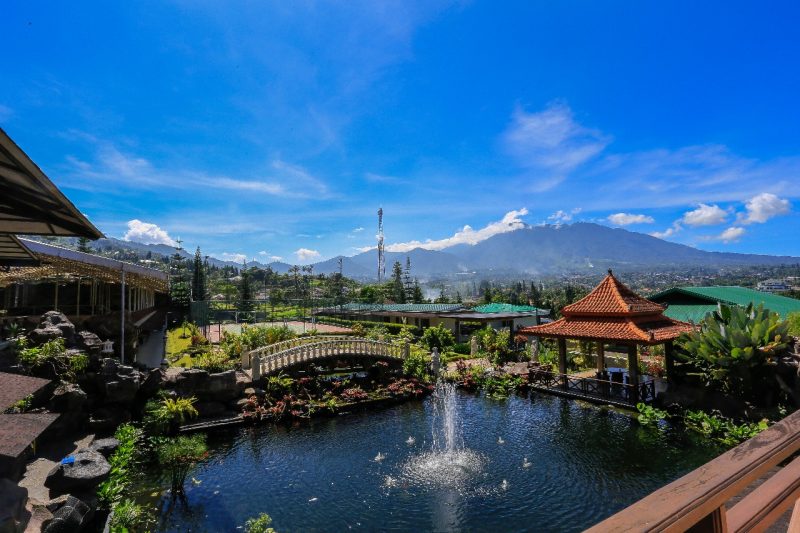 Outbound Robinson Resort Puncak