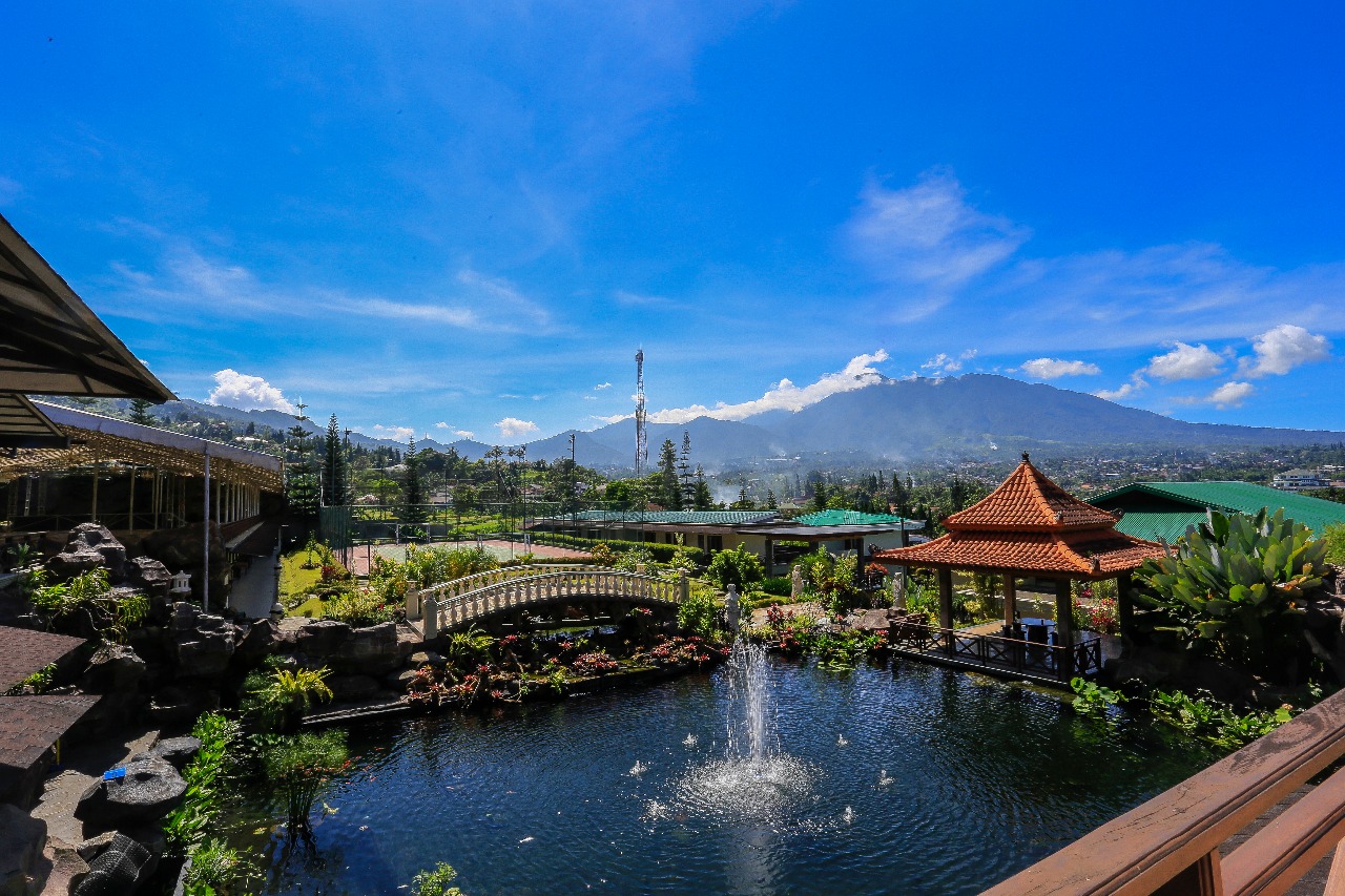 Outbound Robinson Resort Puncak